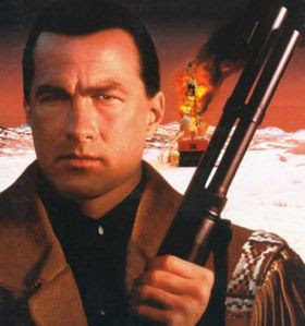 Steven Seagal perseguirá a inmigrantes hispanos en la frontera de EEUU