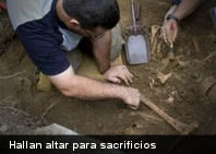 Descubren en Perú altar para sacrificios humanos de la cultura Mochica de mil 600 años de antigüedad