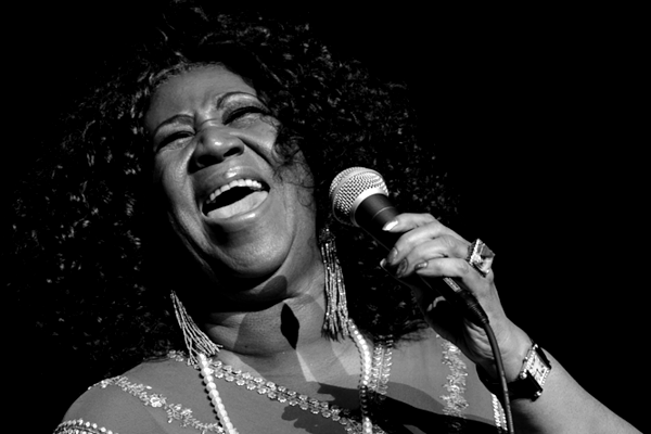 Adiós Aretha Franklin, la legendaria 'reina del soul'
