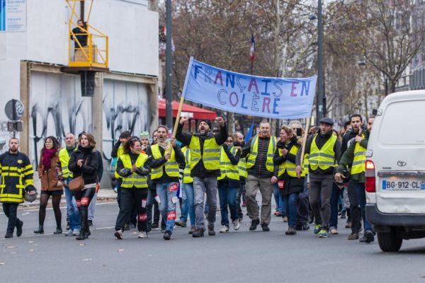 Las dos caras de los chalecos amarillos