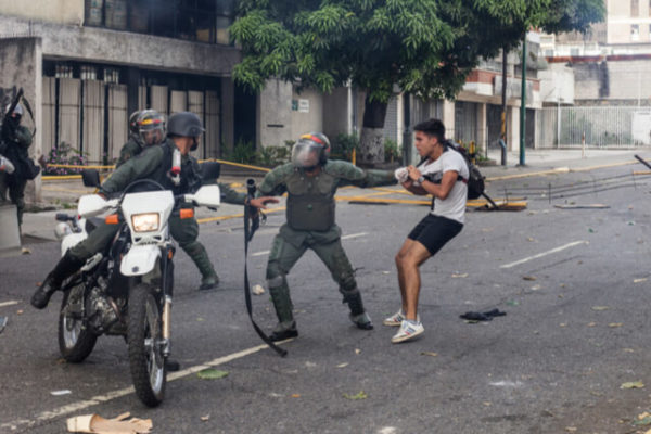 La Corte Penal Internacional halla una “base razonable” para pensar que se cometieron crímenes graves en Venezuela