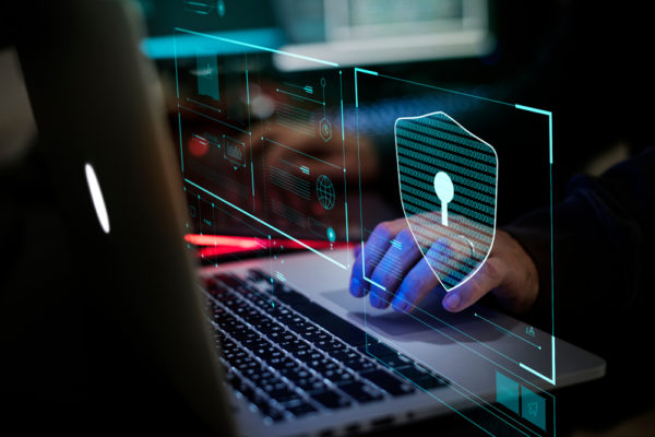 Por qué son preocupantes los ciberataques a las cadenas de suministro de tecnología