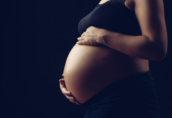 Nuevo estudio: Las vacunas de COVID-19 son muy efectivas para las mujeres embarazadas y sus bebés