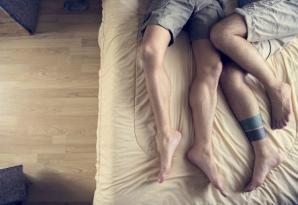 Factores de riesgo en el comportamiento de hombres que mantienen sexo con hombres