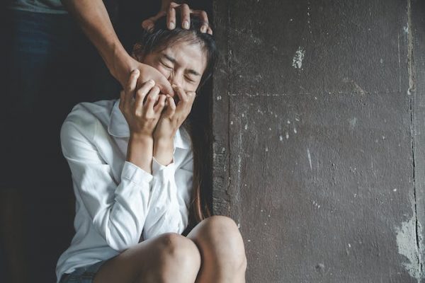 Del mito del amor romántico a la violencia de género: nuevas formas de maltrato en las parejas de adolescentes