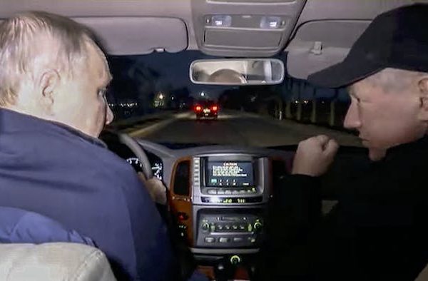 La orden de detención contra Putin dictada por la Corte Penal Internacional puede ser simbólica, pero debe ser el principio para que rinda cuentas