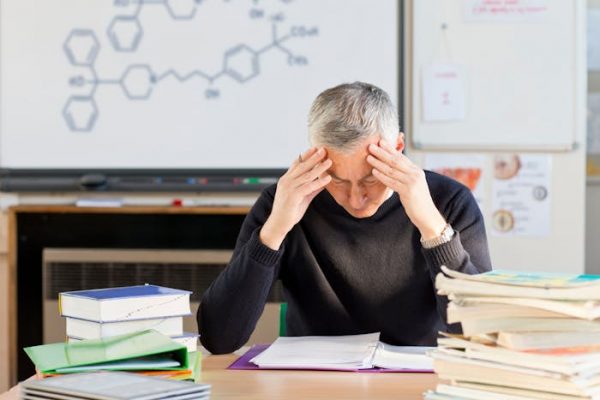 ¿Puede la inteligencia artificial predecir el desgaste laboral?