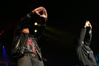 ¿Por qué el rap está obsesionado con las conspiraciones?