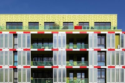 Las microalgas, nuestras grandes aliadas para limpiar el aire interior y exterior de los edificios