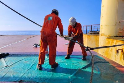 La vida a bordo de los buques mercantes: visibilizando el acoso en alta mar