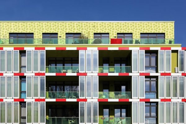 Las microalgas, nuestras grandes aliadas para limpiar el aire interior y exterior de los edificios