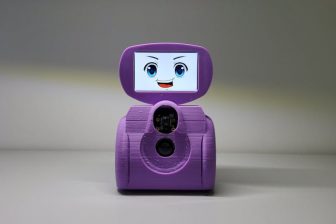 Robots asistentes: beneficios para el aprendizaje de otro idioma en educación infantil