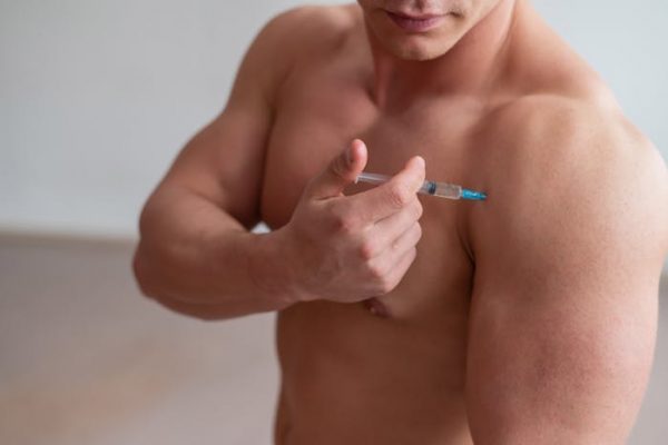 Lo que los hombres deberían saber antes de someterse a un tratamiento de “optimización” de la testosterona