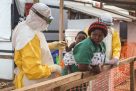 Diez factores que facilitan la veloz propagación actual del ébola