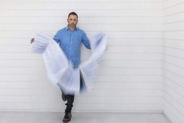 Las paredes que cantan: Jorge Mejía reinventa la música clásica con un proyecto narrativo